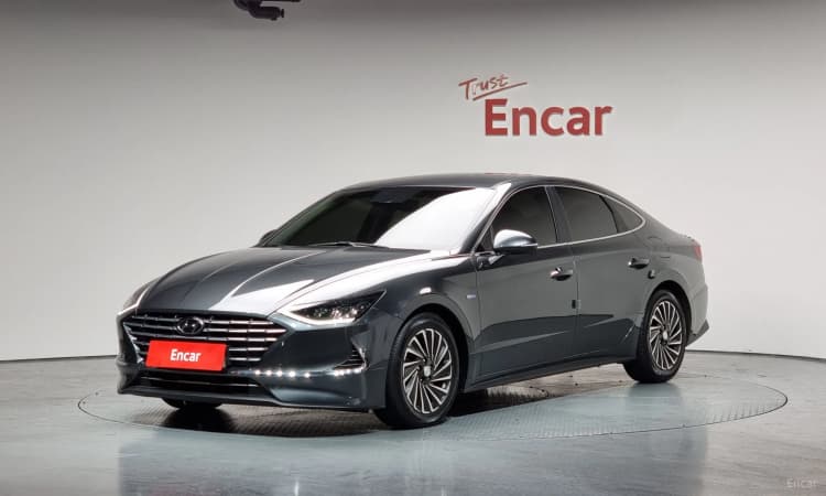 Sonata Hybrid (DN8)