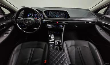 Sonata Hybrid (DN8)