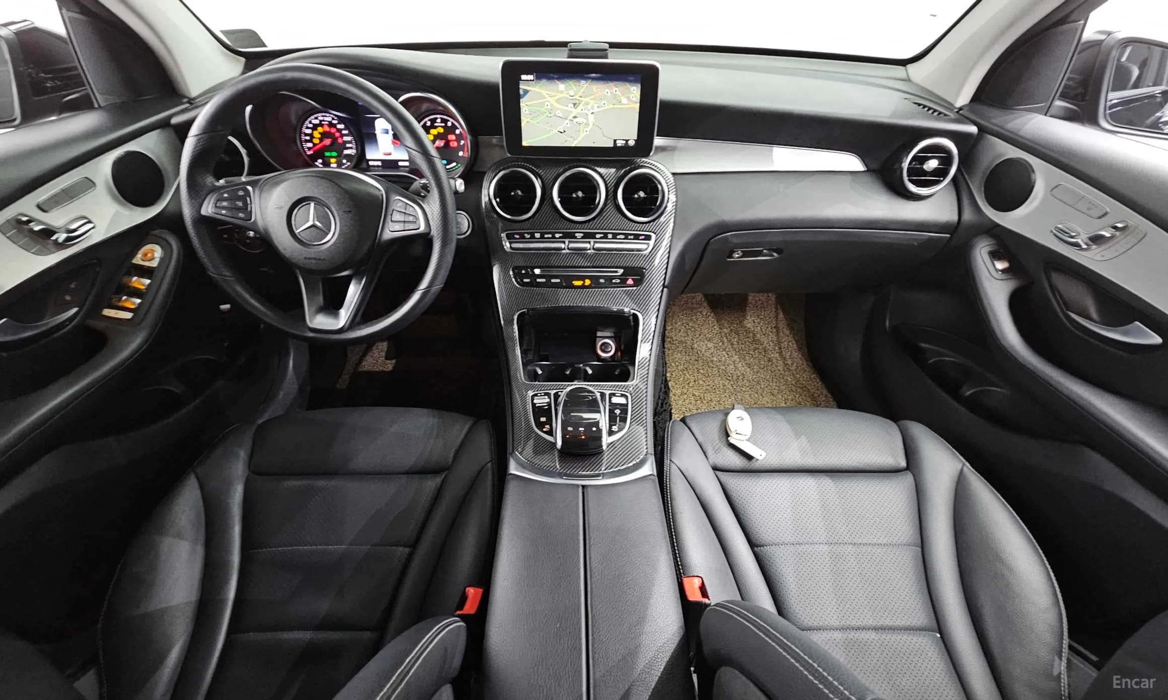 GLC-Class X253