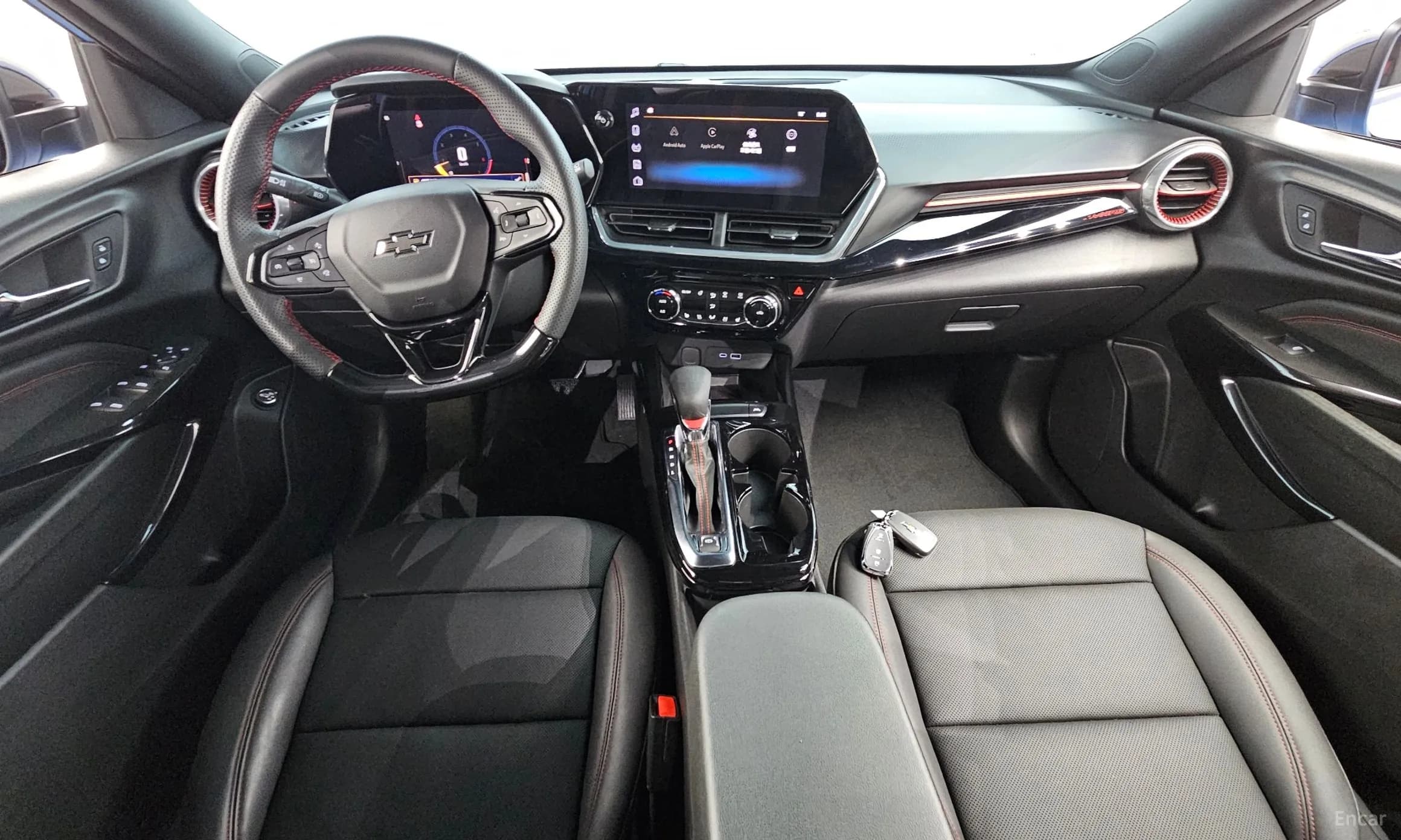 Trax Crossover
