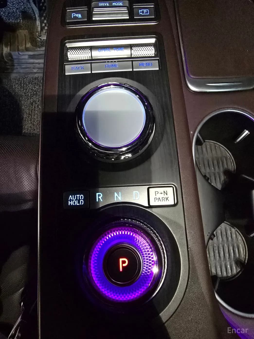 GV70