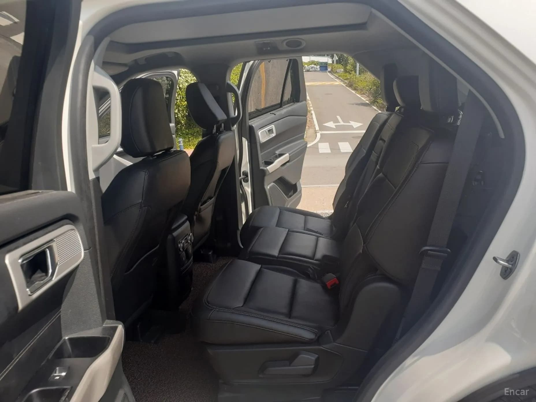 Explorer 6th Generation