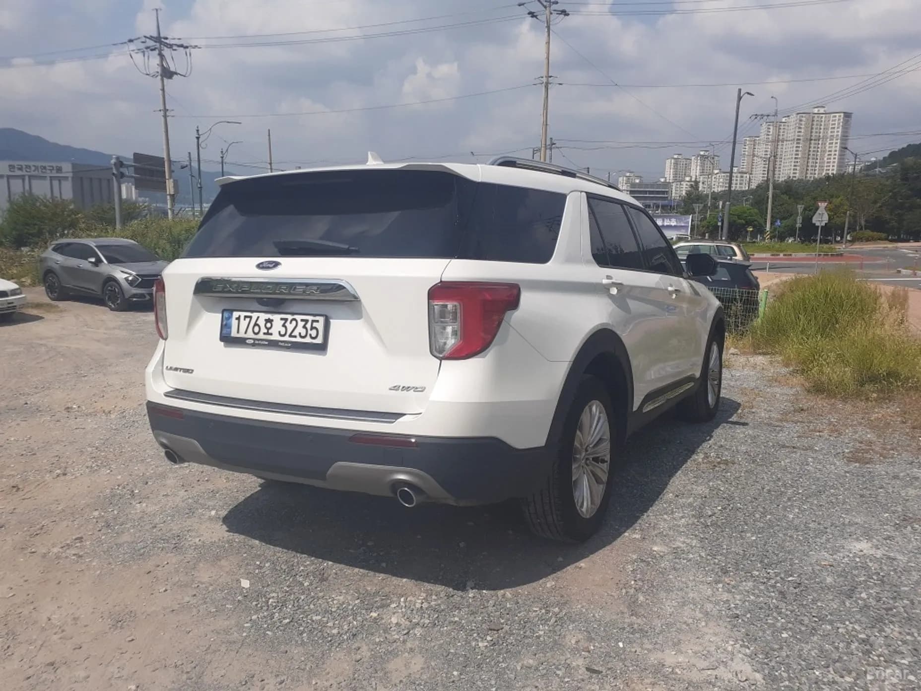 Explorer 6th Generation