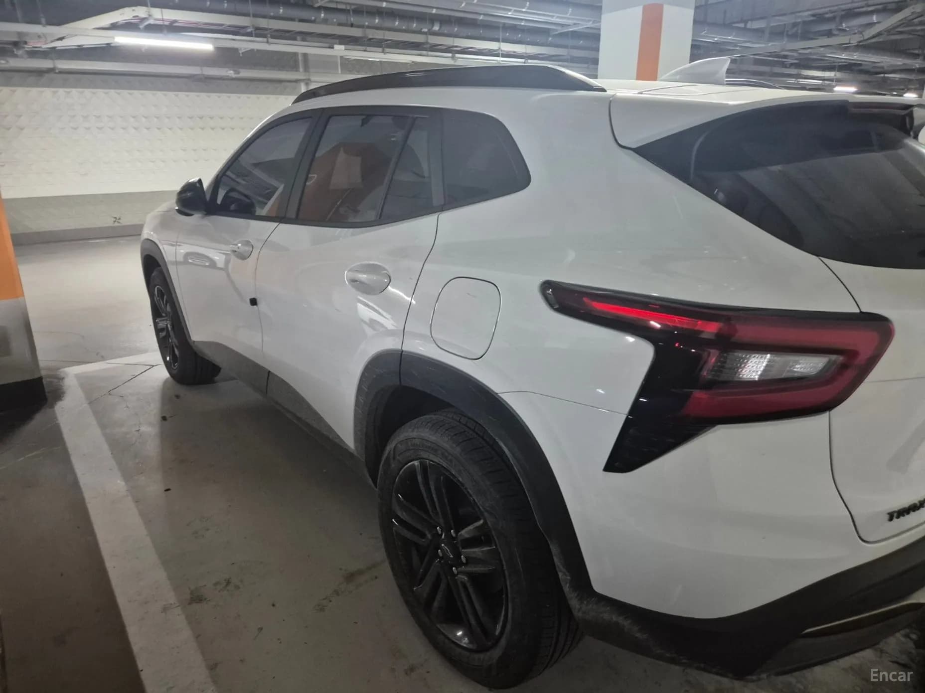 Trax Crossover