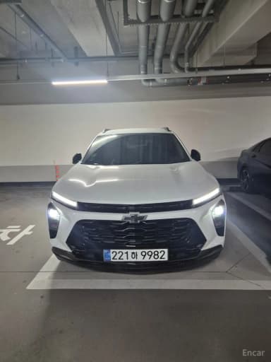 Trax Crossover