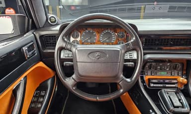 XJ-6