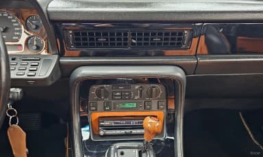 XJ-6