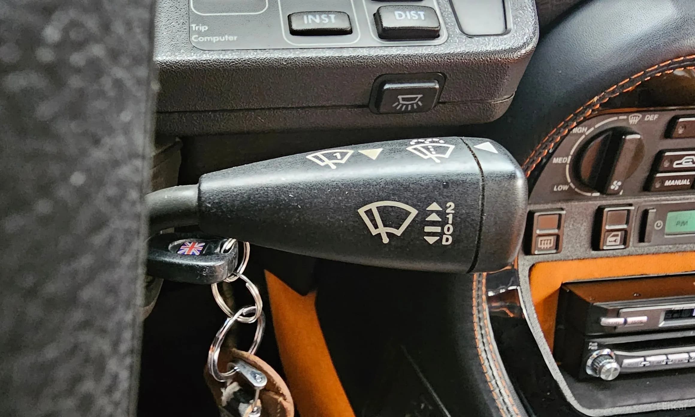 XJ-6