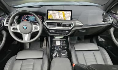 X3 (G01)