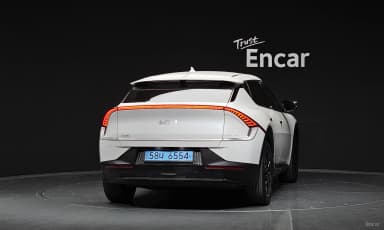 EV6