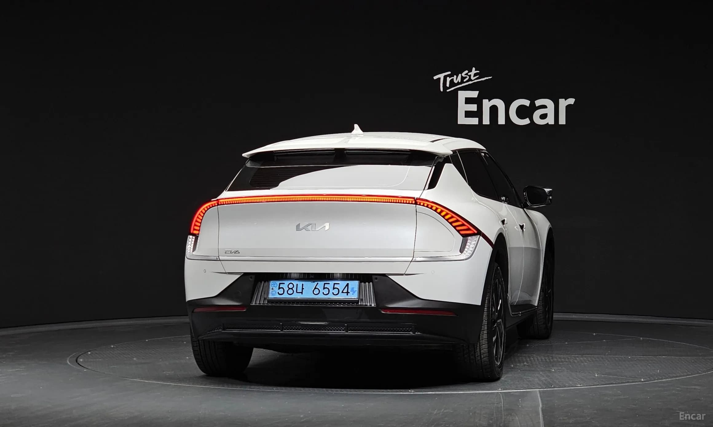 EV6