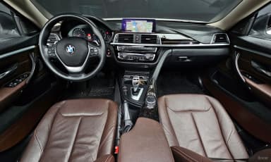 Series 4 (F32)