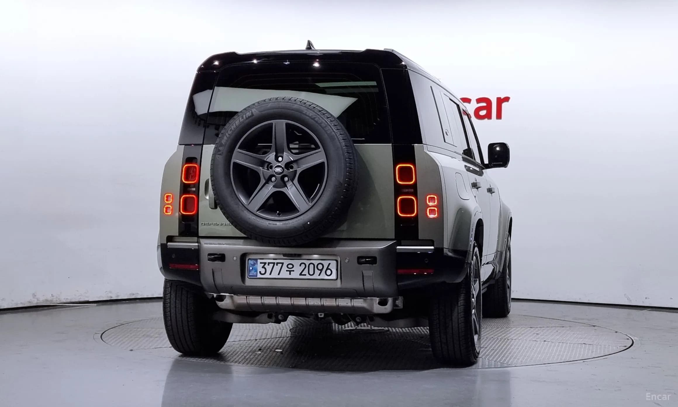 Defender (L663)