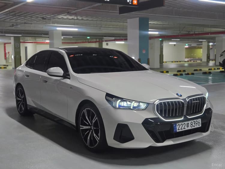5 Series (G60)