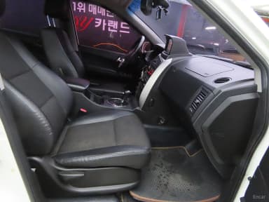 Korando Sports