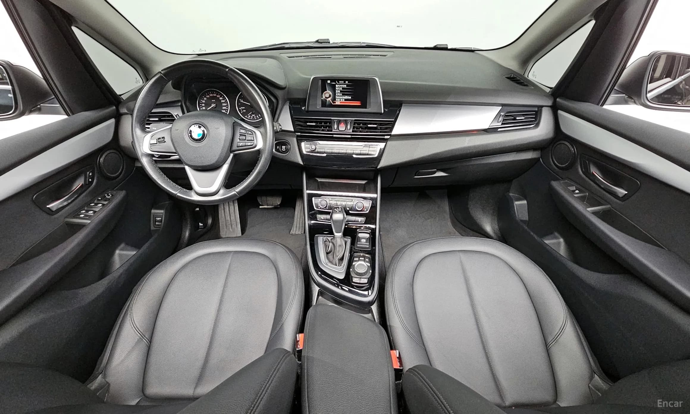 2-Series Active Tourer (F45)