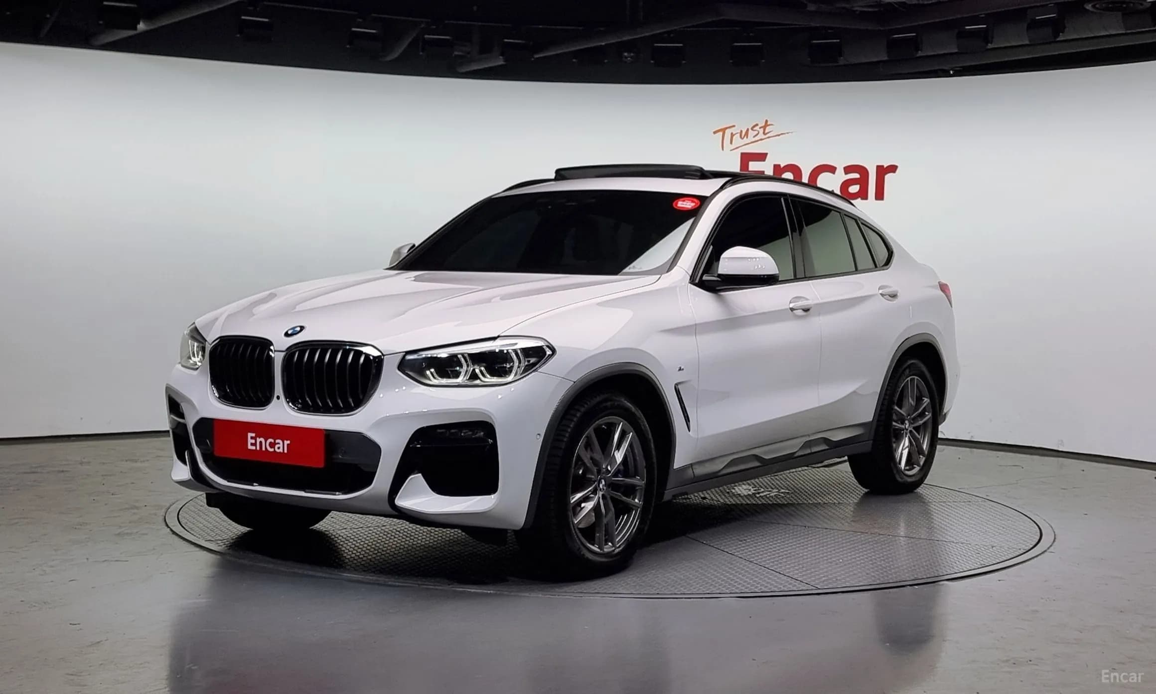 X4 (G02)