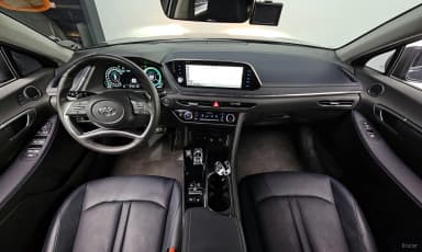 Sonata Hybrid (DN8)