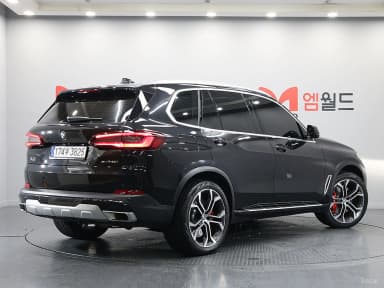 X5 (G05)