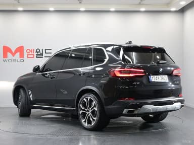 X5 (G05)