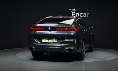 X6 (G06)