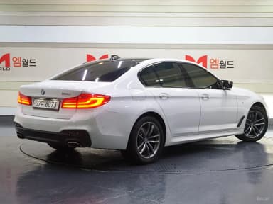 5 Series (G30)
