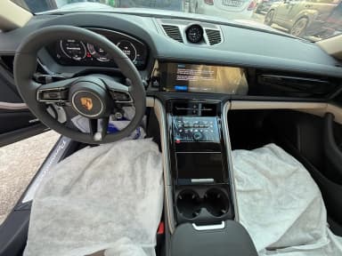 Panamera (976)