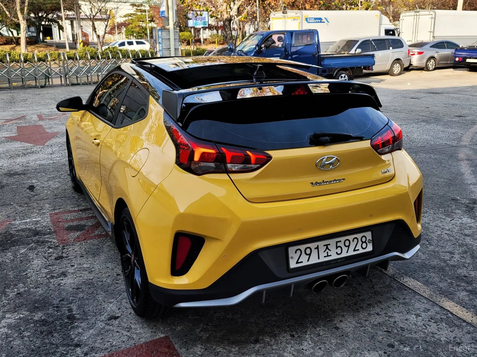 Veloster (JS)