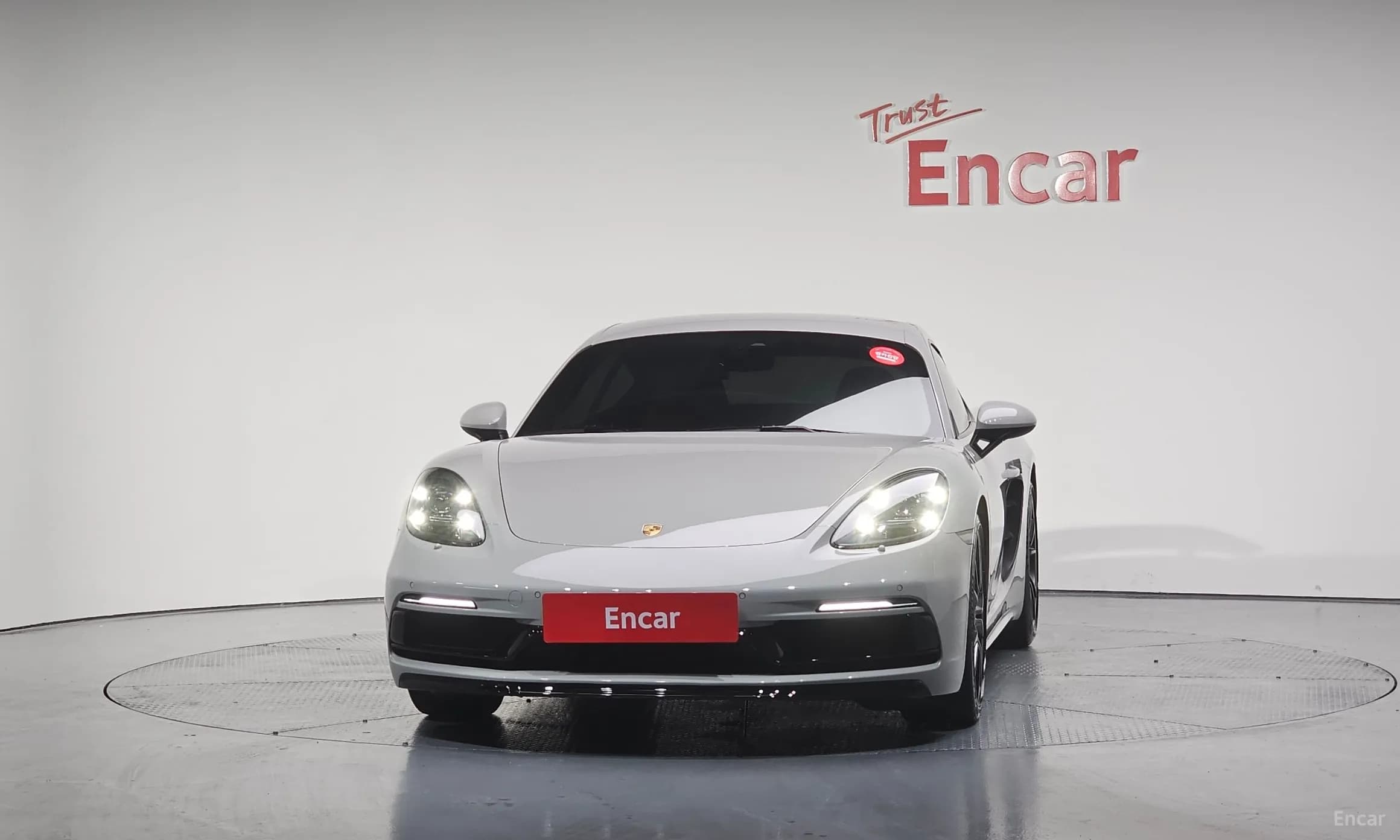 718 Cayman