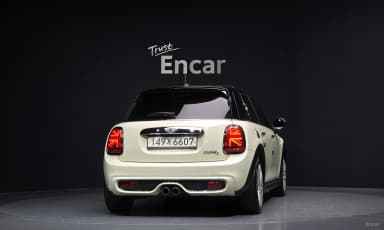 Cooper S
