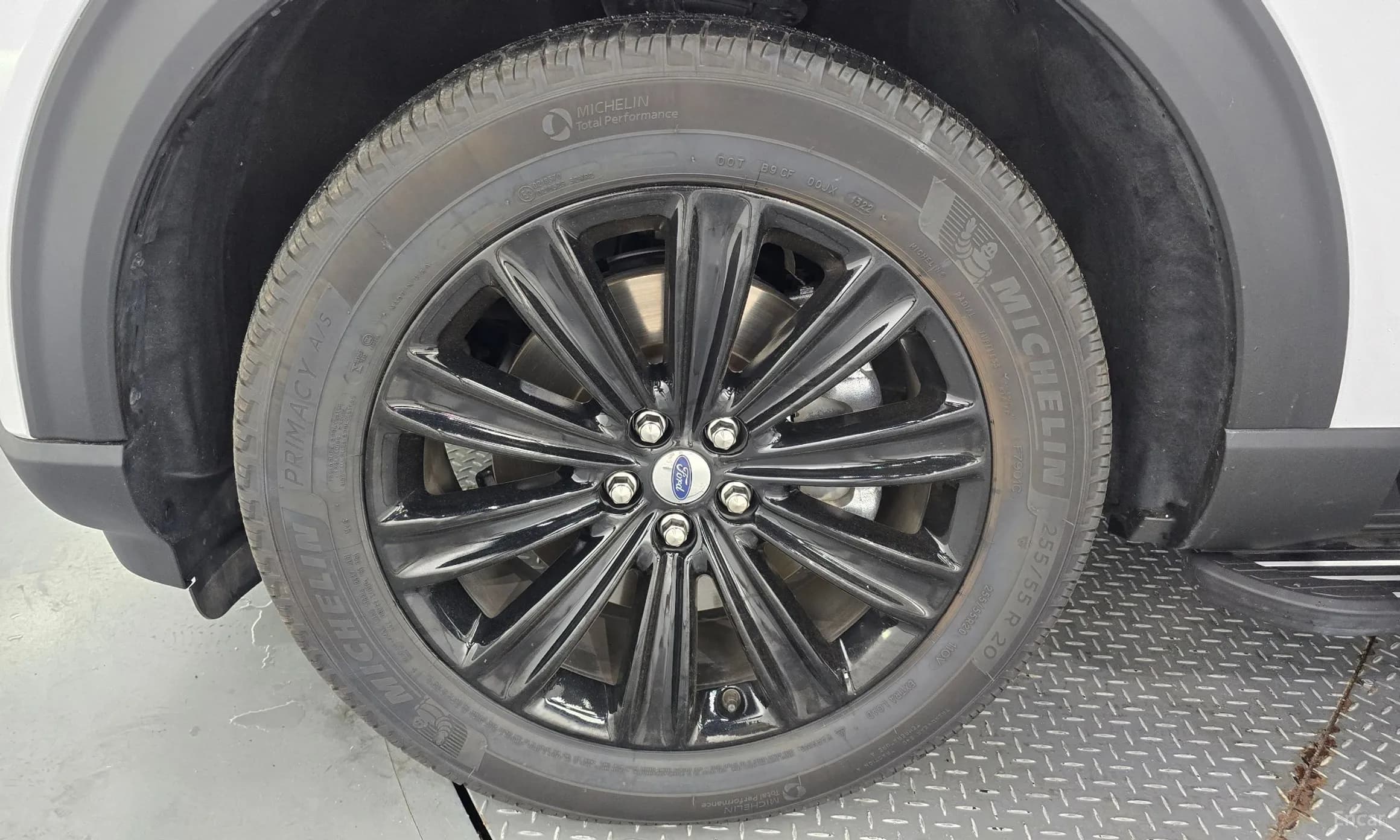 Explorer 6th Generation