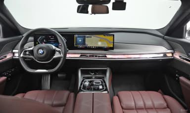 7 Series (G70)