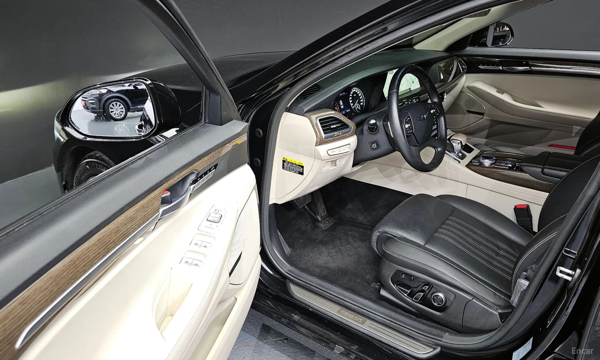 G90