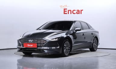 Sonata Hybrid (DN8)