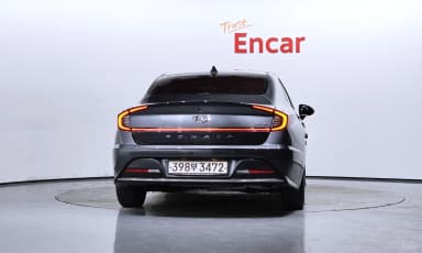 Sonata Hybrid (DN8)