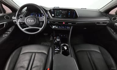 Sonata Hybrid (DN8)