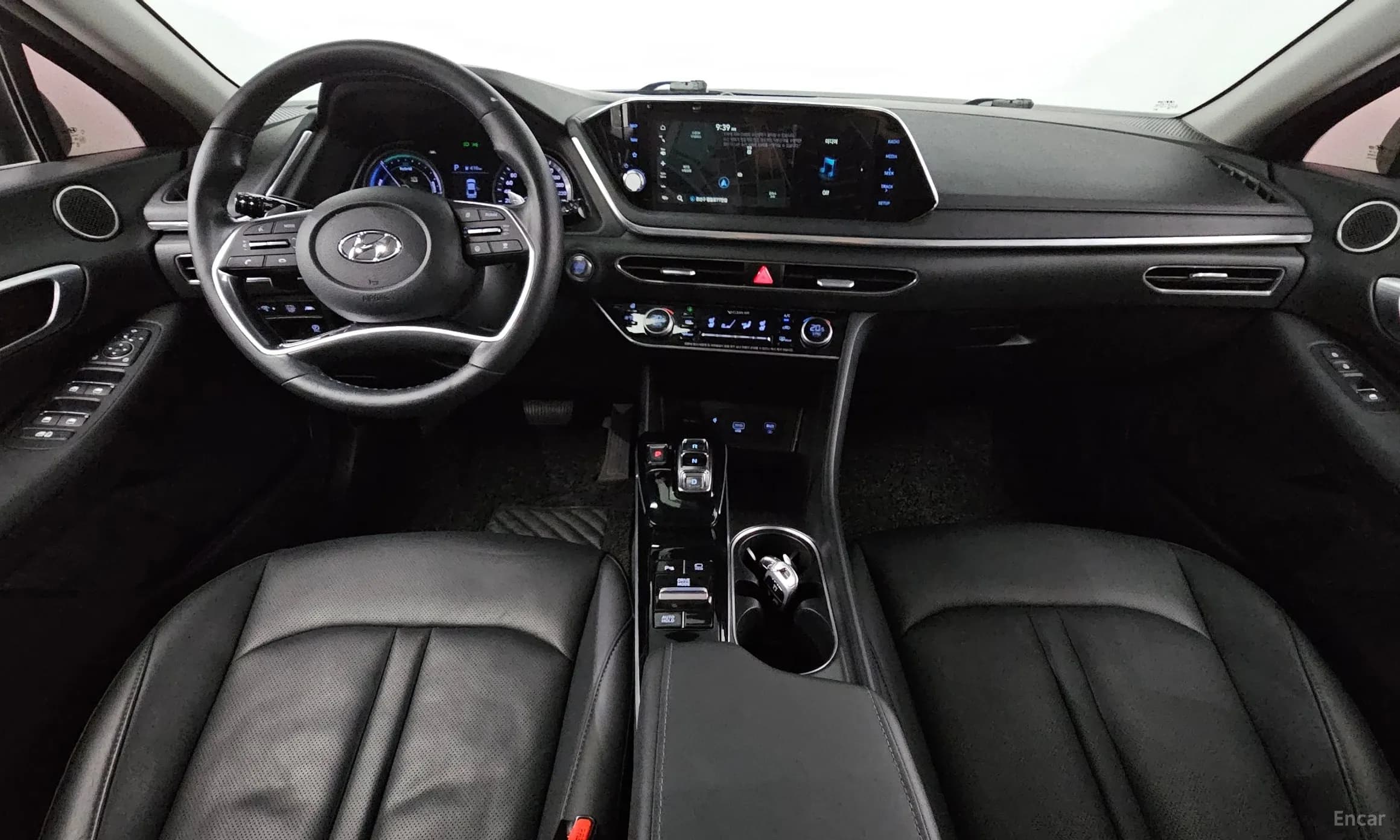 Sonata Hybrid (DN8)