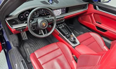 911 (992)