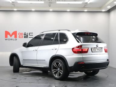 X5 (E70)