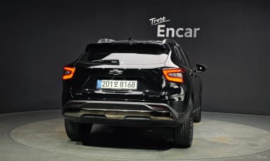 Trax Crossover