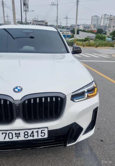 X3 (G01)
