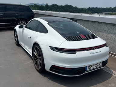 911 (992)