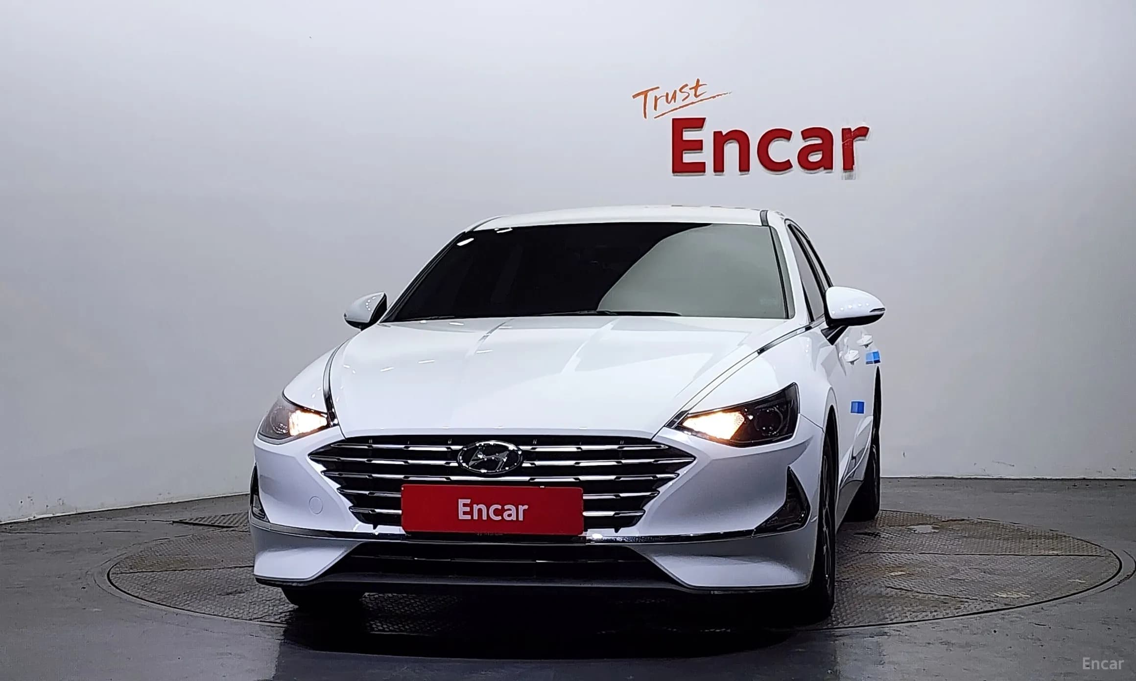 Sonata Hybrid (DN8)
