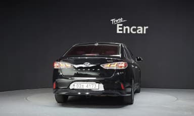 Sonata New Rise Hybrid