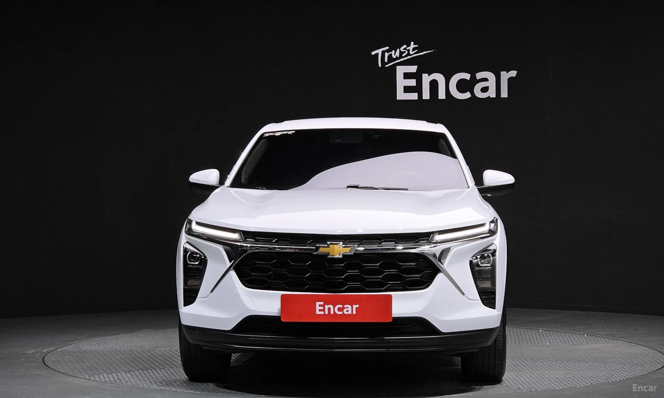 Trax Crossover