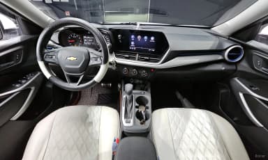 Trax Crossover