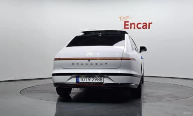 Grandeur Hybrid (GN7)