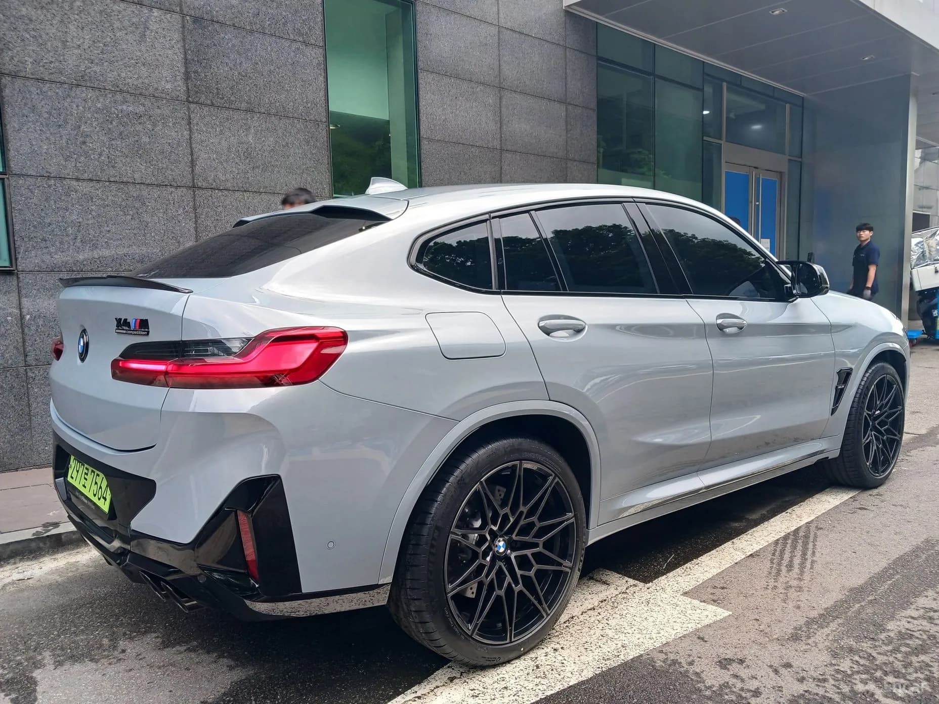 X4M (G02)