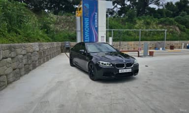 M5 (F10)