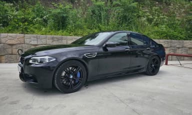 M5 (F10)